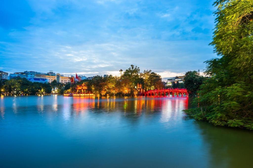 Tu Linh Palace Hotel Hanoi Exterior foto